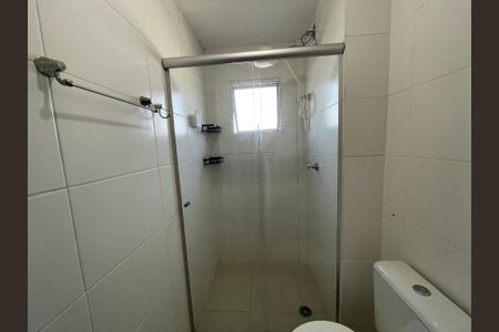 Apartamento para alugar com 57m², 2 quartos e 1 vaga Apartamento para alugar com 57m², 2 quartos e 1 vagaBanheiro
