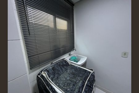 Apartamento para alugar com 72m², 3 quartos e 1 vagaÁrea de Serviço