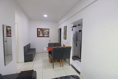 Sala de apartamento para alugar com 3 quartos, 72m² em Jardim Sulacap, Rio de Janeiro