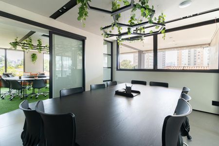 Studio à venda com 27m², 1 quarto e sem vaga Studio à venda com 27m², 1 quarto e sem vagaCoworking - Sala de reuniões