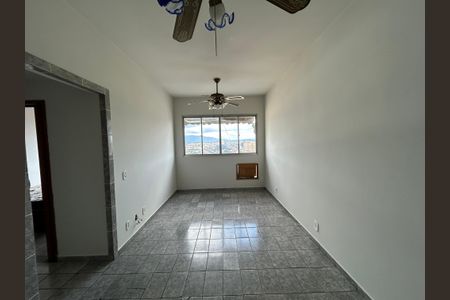 Apartamento para alugar com 76m², 3 quartos e 1 vagaSala