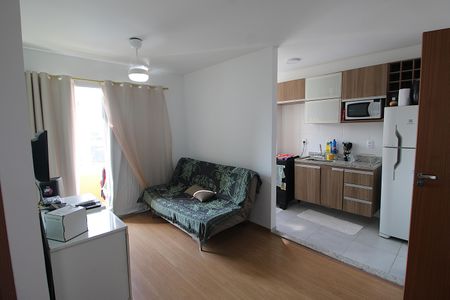 Apartamento à venda com 46m², 2 quartos e 2 vagasSala