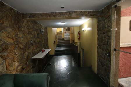 Apartamento à venda com 100m², 3 quartos e 1 vagaÁrea comum - Hall de entrada