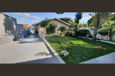 Casa à venda com 267m², 5 quartos e 5 vagas