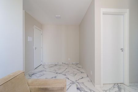 Sala de apartamento à venda com 2 quartos, 44m² em Jardim Monte Alegre, Taboão da Serra