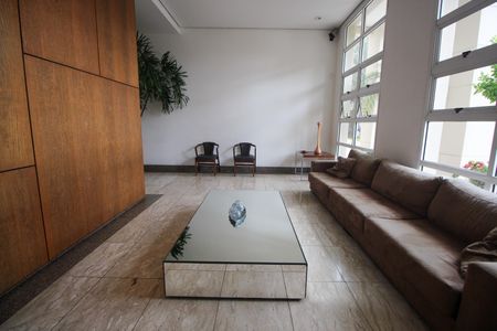 Apartamento à venda com 170m², 3 quartos e 3 vagasHall social