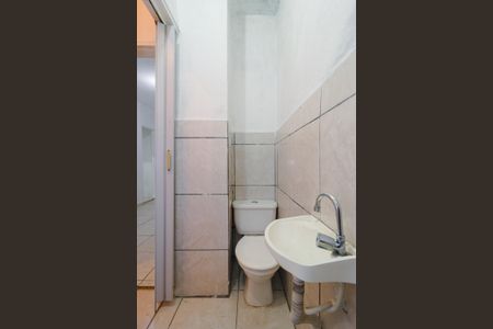 Casa para alugar com 45m², 2 quartos e sem vagaBanheiro Social