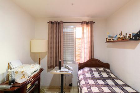 Casa à venda com 218m², 3 quartos e 2 vagasQuarto 2