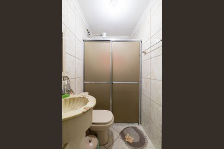 Casa à venda com 218m², 3 quartos e 2 vagasBanheiro 2