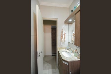 Casa de condomínio para alugar com 100m², 3 quartos e 2 vagasBanheiro Social