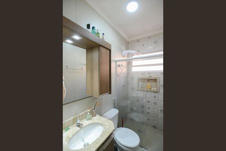 Casa de condomínio para alugar com 100m², 3 quartos e 2 vagasBanheiro Social