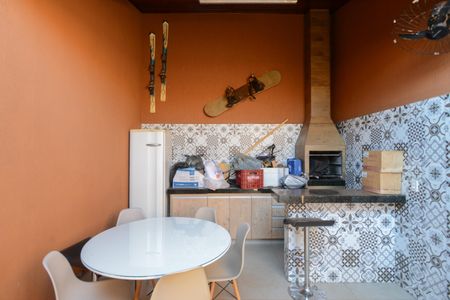 Casa de condomínio para alugar com 100m², 3 quartos e 2 vagasChurrasqueira