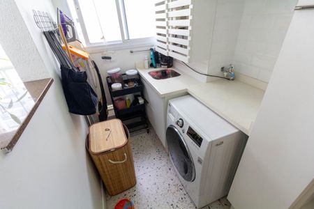 Apartamento à venda com 59m², 2 quartos e 1 vagaÁrea de Serviço