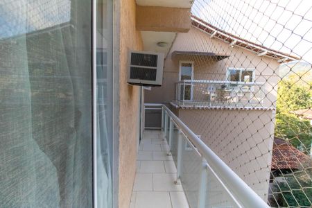 Casa à venda com 371m², 7 quartos e 4 vagasCasa 2 Varanda da Suíte 2