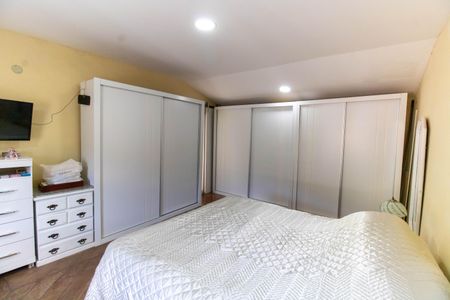 Casa à venda com 371m², 7 quartos e 4 vagasSuíte 2