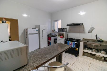 Casa à venda com 371m², 7 quartos e 4 vagasCozinha