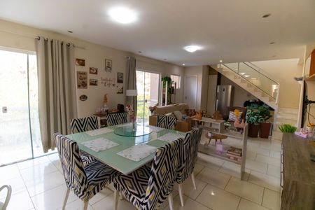 Casa à venda com 371m², 7 quartos e 4 vagasCasa 2 Sala