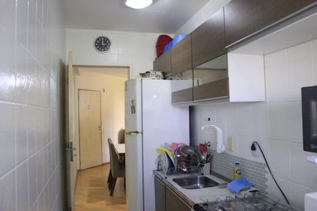 Apartamento à venda com 57m², 2 quartos e 1 vagaCozinha