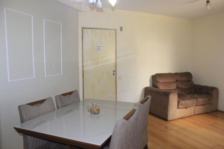 Sala de apartamento à venda com 2 quartos, 57m² em Jardim Terezopolis, Guarulhos