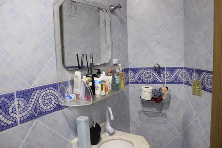 Apartamento à venda com 57m², 2 quartos e 1 vagaBanheiro