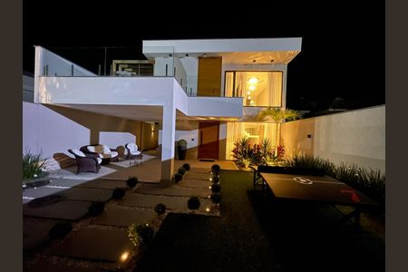 Casa de condomínio à venda com 360m², 4 quartos e 2 vagasÁrea Externa