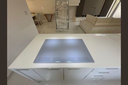 Casa de condomínio à venda com 360m², 4 quartos e 2 vagasCozinha