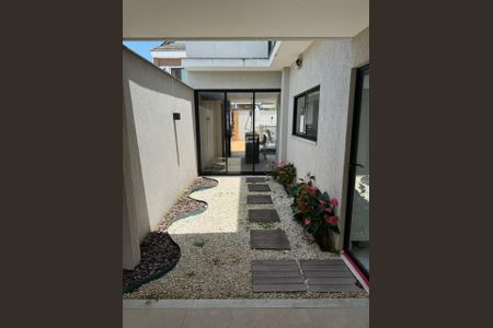 Casa de condomínio à venda com 360m², 4 quartos e 2 vagasÁrea Externa