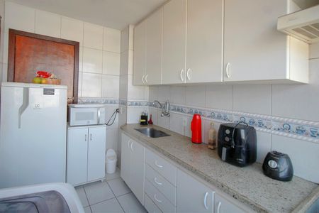 Apartamento à venda com 60m², 2 quartos e 1 vagaCozinha e Área de Serviço