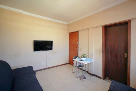 Sala de apartamento à venda com 2 quartos, 60m² em Floresta, Belo Horizonte