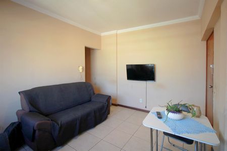 Sala de apartamento à venda com 2 quartos, 60m² em Floresta, Belo Horizonte