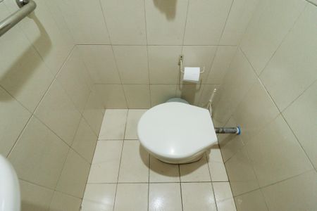 Casa à venda com 233m², 4 quartos e 1 vagaBanheiro de Serviço