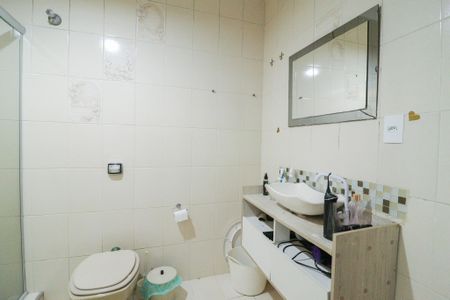 Casa à venda com 233m², 4 quartos e 1 vagaBanheiro Social