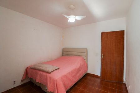 Casa à venda com 233m², 4 quartos e 1 vagaSuíte