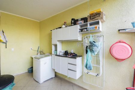 Casa à venda com 233m², 4 quartos e 1 vagaÁrea de Serviço