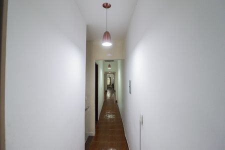 Casa à venda com 233m², 4 quartos e 1 vagaCorredor