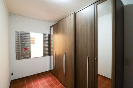 Casa à venda com 233m², 4 quartos e 1 vagaQuarto 2