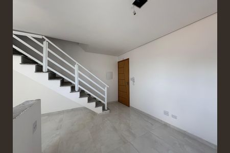 Apartamento à venda com 100m², 2 quartos e 1 vaga Apartamento à venda com 100m², 2 quartos e 1 vagaSala