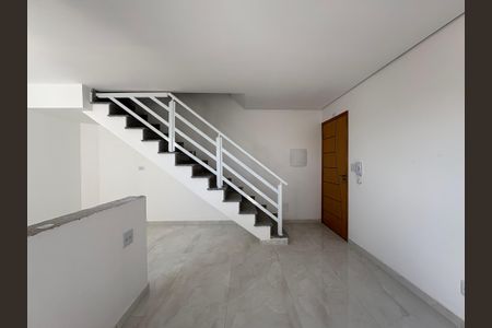 Apartamento à venda com 100m², 2 quartos e 1 vaga Apartamento à venda com 100m², 2 quartos e 1 vagaSala