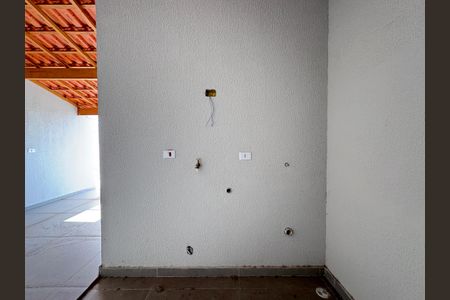 Apartamento à venda com 100m², 2 quartos e 1 vaga Apartamento à venda com 100m², 2 quartos e 1 vagaLavanderia