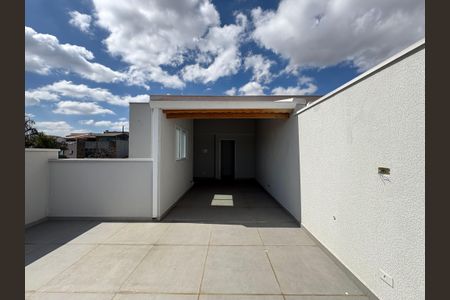 Apartamento à venda com 100m², 2 quartos e 1 vaga Apartamento à venda com 100m², 2 quartos e 1 vagaCobertura