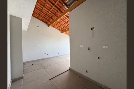 Apartamento à venda com 100m², 2 quartos e 1 vaga Apartamento à venda com 100m², 2 quartos e 1 vagaLavanderia