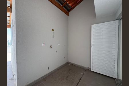Apartamento à venda com 100m², 2 quartos e 1 vaga Apartamento à venda com 100m², 2 quartos e 1 vagaLavanderia