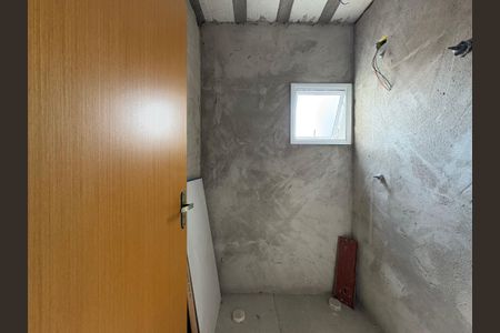 Apartamento à venda com 100m², 2 quartos e 1 vaga Apartamento à venda com 100m², 2 quartos e 1 vagaBanheiro