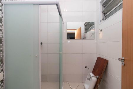 Casa à venda com 216m², 3 quartos e 2 vagasBanheiro Social