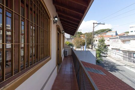 Casa à venda com 216m², 3 quartos e 2 vagasSacada Escritório 