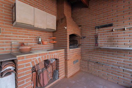 Casa à venda com 216m², 3 quartos e 2 vagasÁrea gourmet