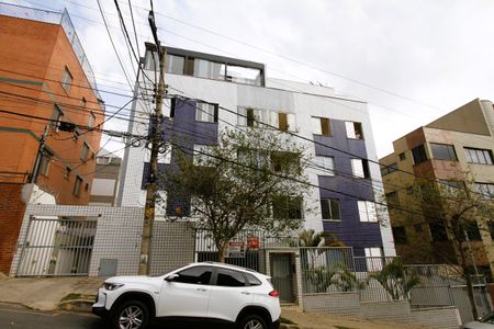 Apartamento para alugar com 120m², 3 quartos e 2 vagasFachada