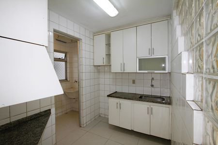 Apartamento para alugar com 120m², 3 quartos e 2 vagasCozinha