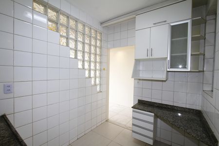 Apartamento para alugar com 120m², 3 quartos e 2 vagasCozinha