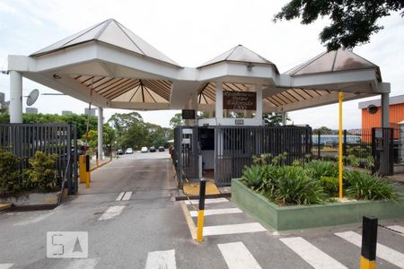 Apartamento para alugar com 60m², 2 quartos e 1 vagaFachada e portaria